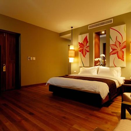 Chongfah Beach Resort Khaolak - Sha Extra Plus Khao Lak Exterior foto